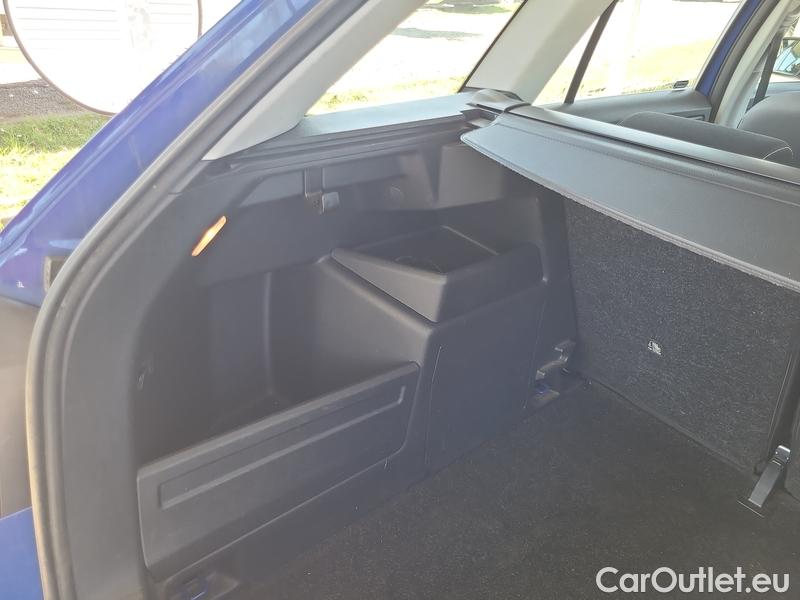  Skoda  Fabia  Combi (2015) Com.1.0TSI 70 Ambition 5d #22
