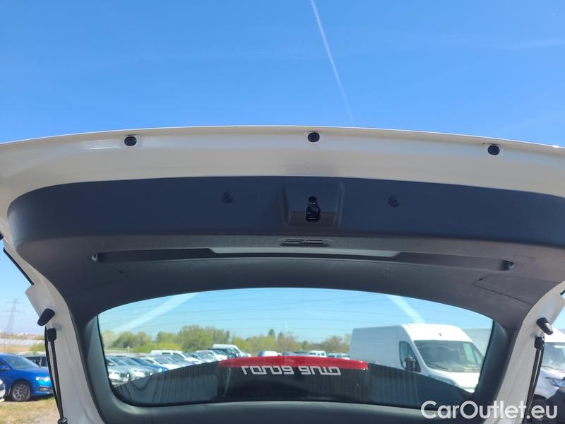 Hyundai  i30   cw (PD)(2017->)  kom.1.0TGDI Family Comf AT #1