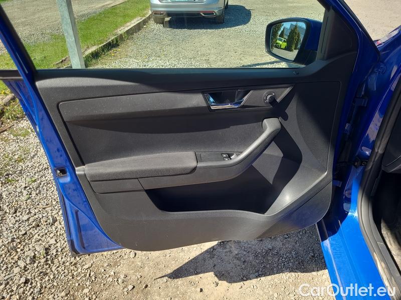  Skoda  Fabia  Combi (2015) Com.1.0TSI 70 Ambition 5d #16