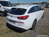 i30