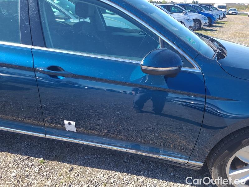  Volkswagen  Passat  Variant (CB5) (2019) Pas.Var.2.0TDI 110 Elegance AT #16