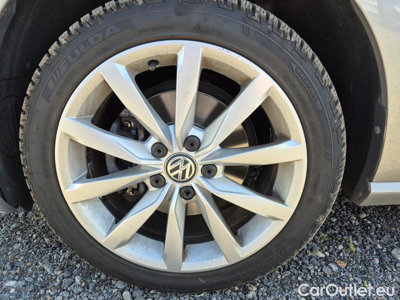  Volkswagen  Golf  VII Variant  (BV5)(2017->) Var 1.0TSI 85 Marat.Edit. #1