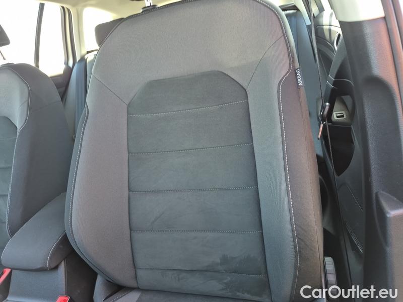  Volkswagen  Golf  VII Variant  (BV5)(2017->) Var 1.0TSI 85 Marat.Edit. #15