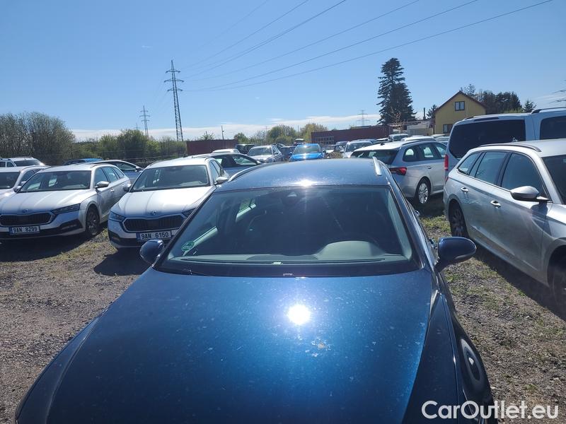  Volkswagen  Passat  Variant (CB5) (2019) Pas.Var.2.0TDI 110 Elegance AT #1