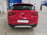  Alfa Romeo   STELVIO ALFA ROMEO / 2017 / 5P / SUV 2.2 TURBO DIESEL 160CV BUSINESS AT8 RWD #40