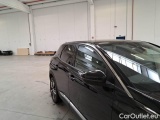  Peugeot  3008 PEUGEOT  / 2020 / 5P / SUV BLUEHDI 130 EAT8 SeS ALLURE #45