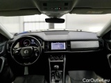  Skoda  Kodiaq SKODA  / 2021 / 5P / SUV 2.0 TDI EVO SCR STYLE DSG 5P #3