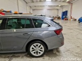  Skoda  Octavia SKODA  WAGON / 2020 / 5P / STATION WAGON 2.0 TDI EVO 110KW STYLE DSG #51