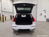  Volvo  XC60 VOLVO  / 2021 / 5P / SUV B4 D AWD AUTOMATICO ULTIMATE DARK #4