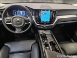  Volvo  XC60 VOLVO  / 2021 / 5P / SUV B4 D AWD AUTOMATICO ULTIMATE DARK #3