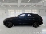  Alfa Romeo   STELVIO ALFA ROMEO / 2017 / 5P / SUV 2.2 TD 190 CV SPRINT AT8 Q4 #8