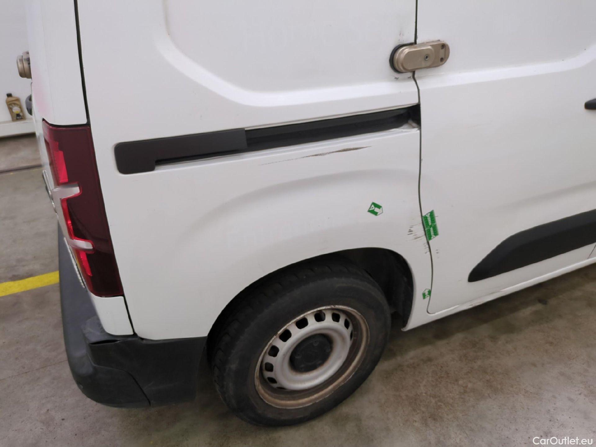  Citroen  Berlingo  Fourgon Club M 650 1.5 BlueHDi 75CV BVM5 E6dT #45