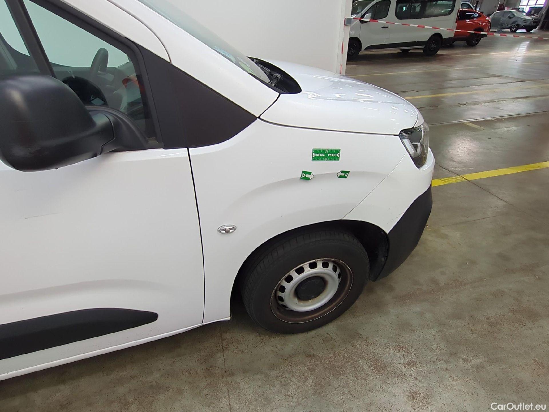  Citroen  Berlingo  Fourgon Club M 650 1.5 BlueHDi 75CV BVM5 E6dT #10