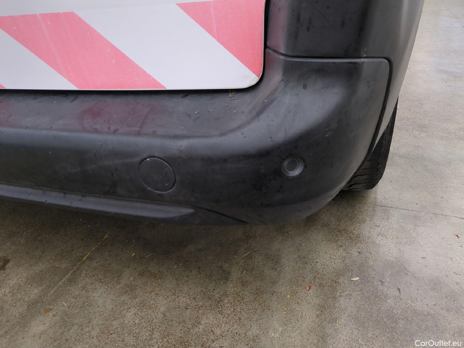  Citroen  Berlingo  Fourgon Club M 650 1.5 BlueHDi 75CV BVM5 E6dT #35