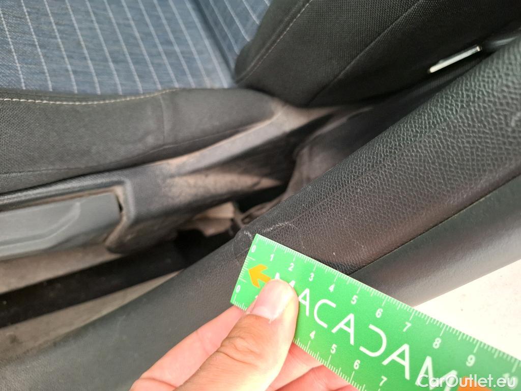  Peugeot  208  Premium 1.5 HDi 100CV BVM6 E6d #7