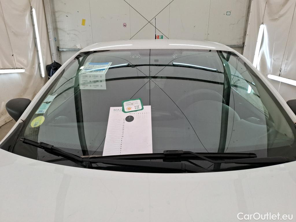  Renault  Clio  IV Air 1.5 dCi 75CV BVM5 E6 #1