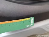  KIA  STONIC KIA  / 2017 / 5P / SUV 1.0 T-GDI 74KW MHEV STYLE #35
