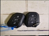  Peugeot  3008 PEUGEOT  / 2020 / 5P / SUV BLUEHDI 130 EAT8 SeS ALLURE #106