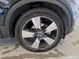  Volvo  XC 40 VOLVO XC40 / 2017 / 5P / SUV T3 AUTOMATICO MOMENTUM PRO #17
