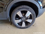  Volvo  XC 40 VOLVO XC40 / 2017 / 5P / SUV T3 AUTOMATICO MOMENTUM PRO #19