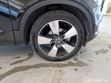  Volvo  XC 40 VOLVO XC40 / 2017 / 5P / SUV T3 AUTOMATICO MOMENTUM PRO #64