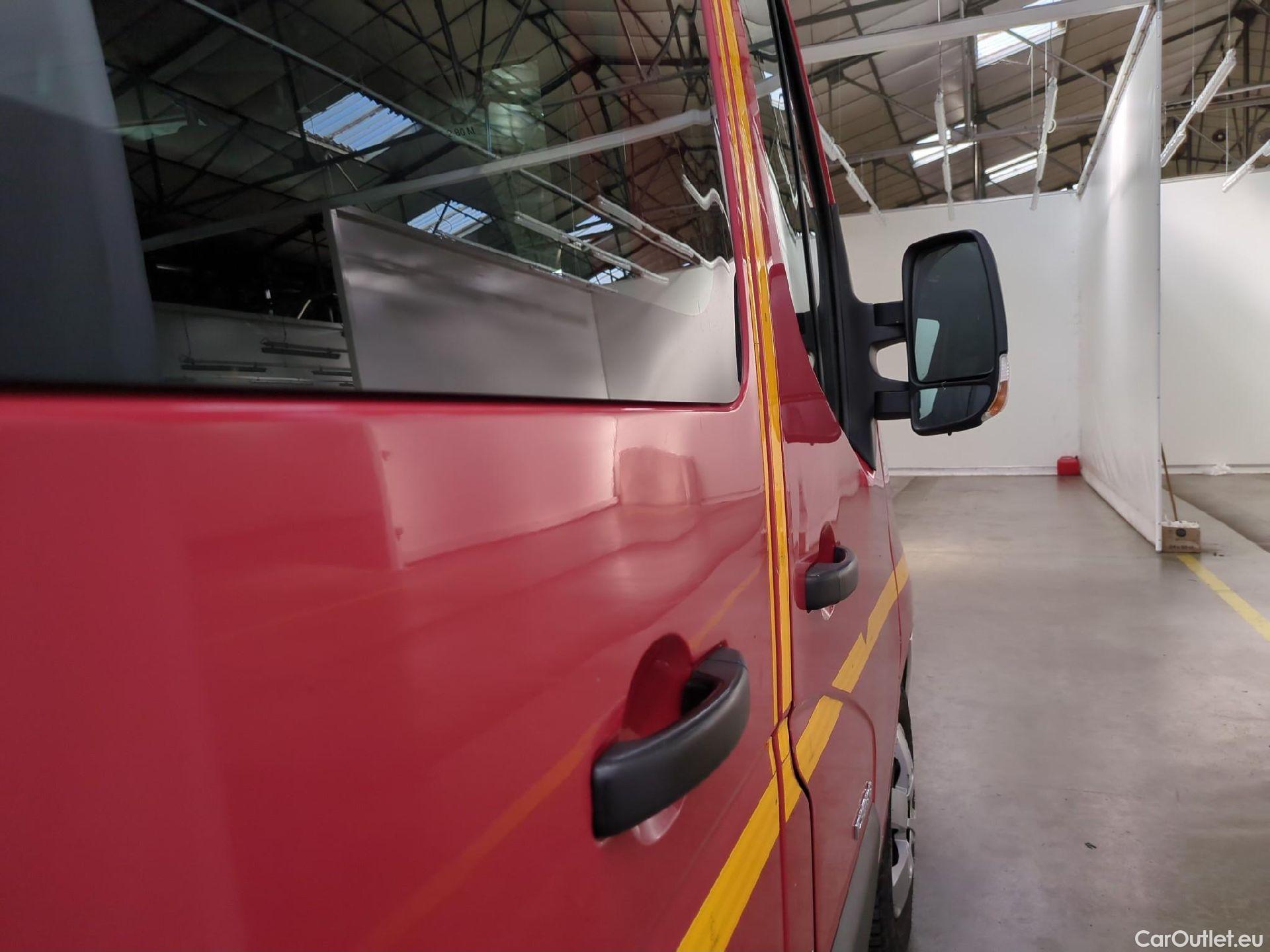  Renault  Master RENAULT  T35 VU 4p Fourgon Nouveau Fourgon Traction Grand Confort F3500 L3H3 #55