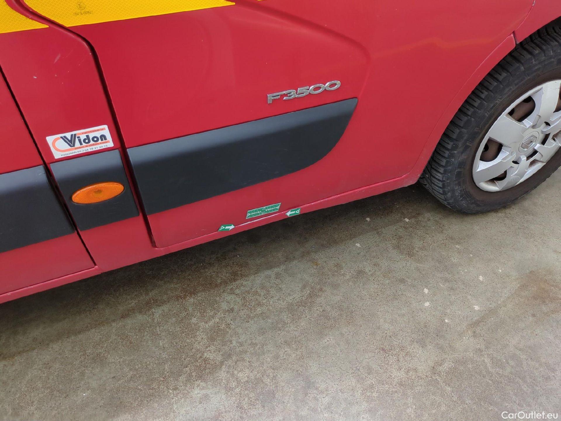  Renault  Master RENAULT  T35 VU 4p Fourgon Nouveau Fourgon Traction Grand Confort F3500 L3H3 #56