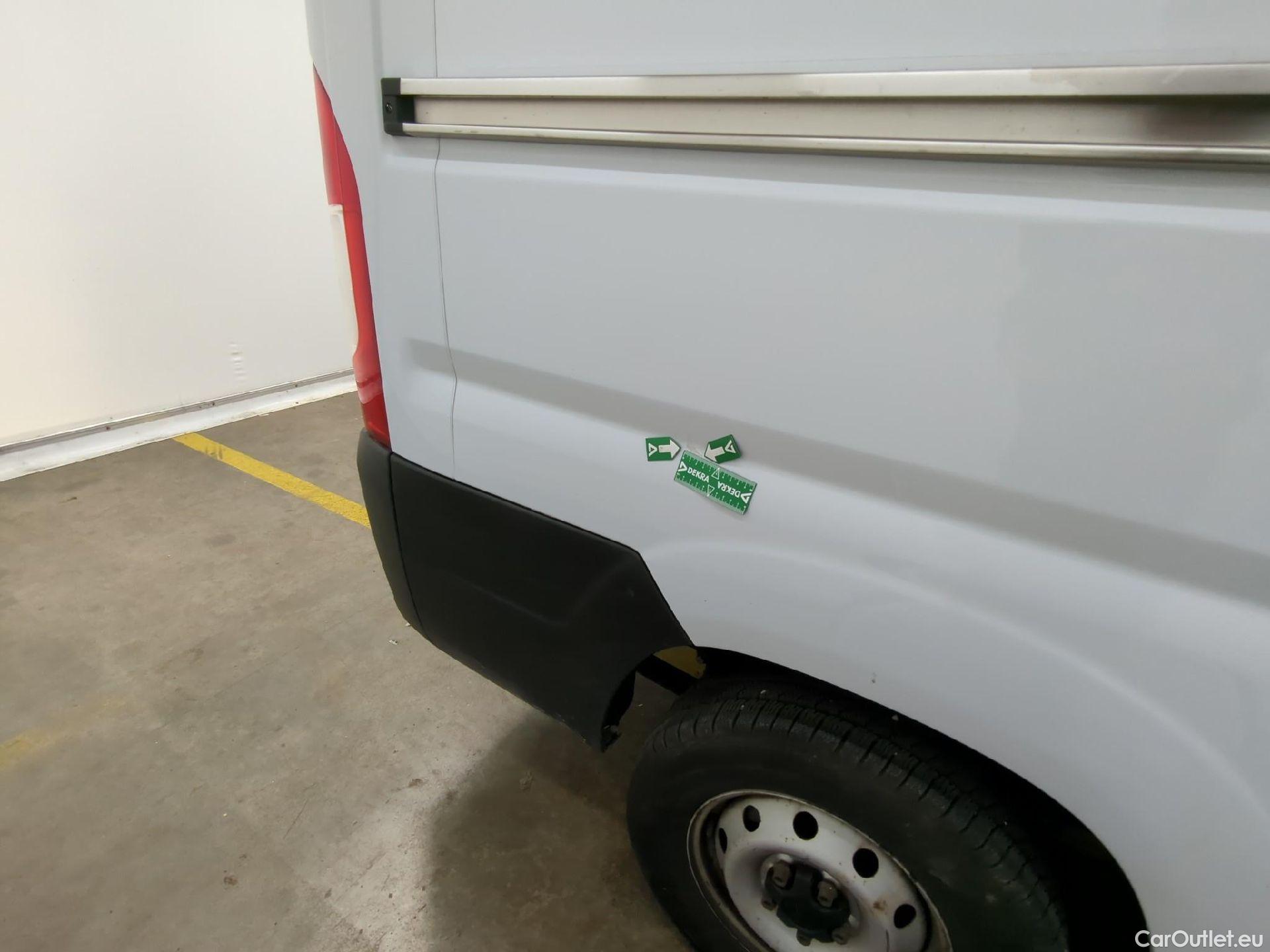  Fiat  Ducato FIAT  / 2014 / 4P / Fourgon tôlé 2.3 Multijet 120 3.0 M H2 Business #22