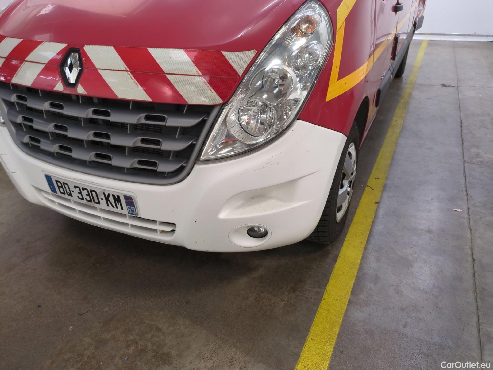  Renault  Master RENAULT  T35 VU 4p Fourgon Nouveau Fourgon Traction Grand Confort F3500 L3H3 #19