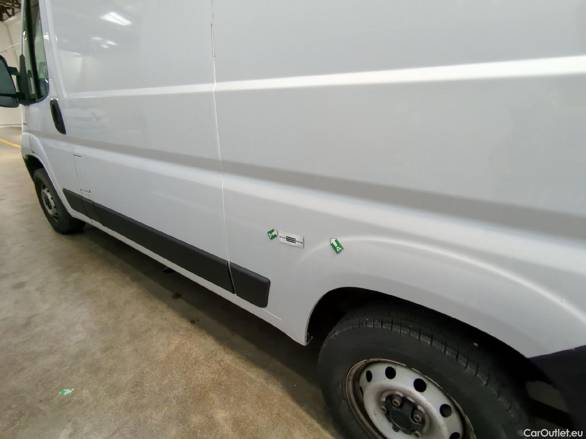  Fiat  Ducato FIAT  / 2014 / 4P / Fourgon tôlé 2.3 Multijet 120 3.0 M H2 Business #26