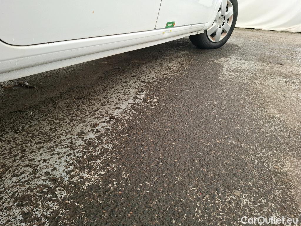  Renault  Kangoo  Express Maxi Confort - Cab. Appr. 1.5 dCi 90CV BVM5 E6 #21