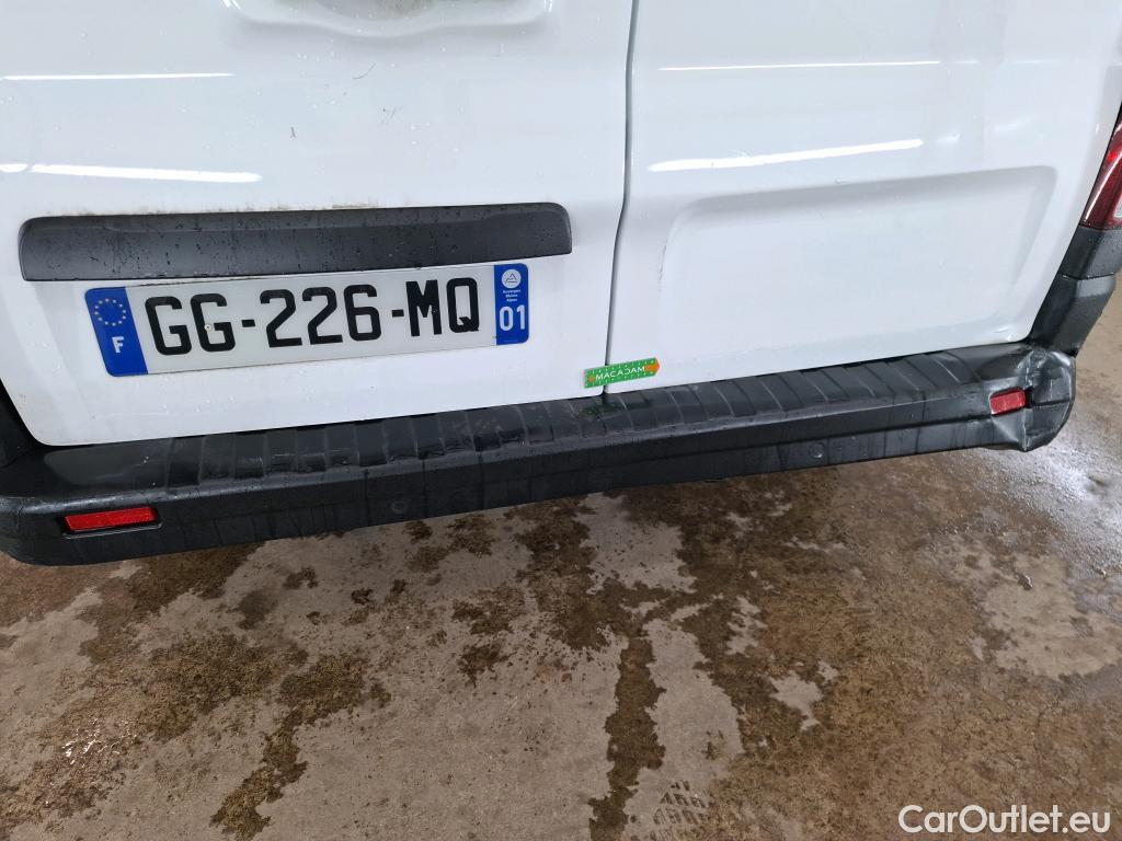  Renault  Trafic RENAULT  / 2021 / 4P / Fourgon tôlé FG GCF L2H1 3T Blue dCi 130 #47
