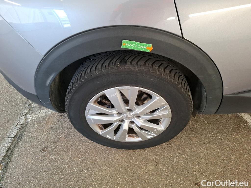  Peugeot  3008  Active Pack 1.5 HDi 130CV BVA8 E6d #108