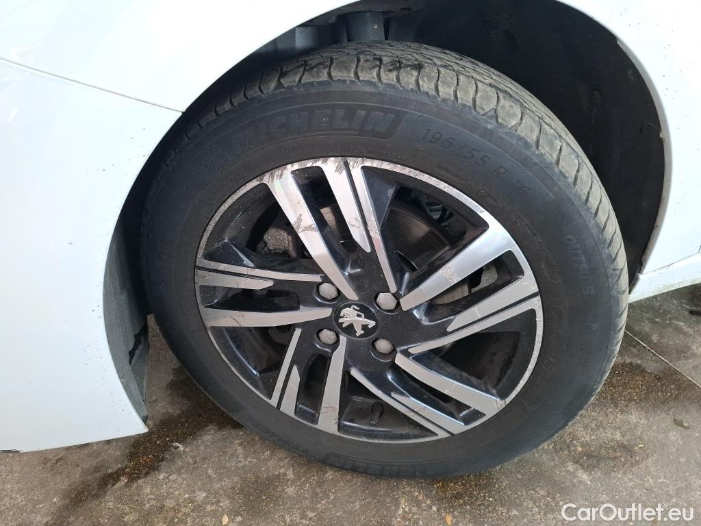  Peugeot  208  Allure Business 1.5 HDi 100CV BVM6 E6d #15
