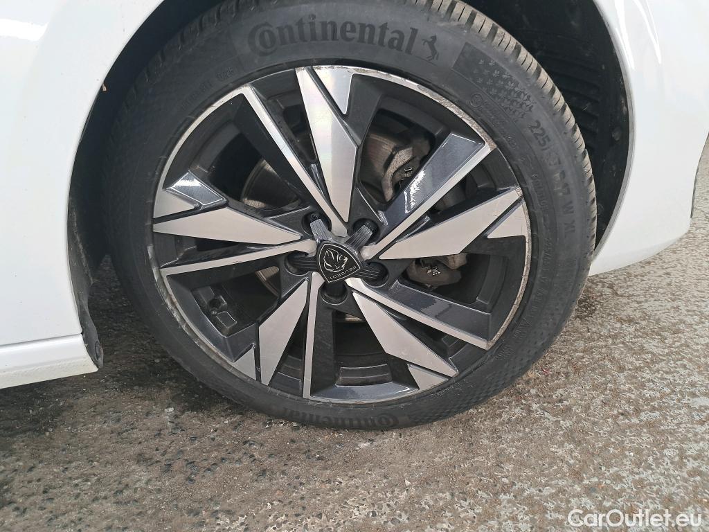  Peugeot  308 PEUGEOT  SW / 2021 / 5P / Break BlueHDi 130 EAT8 ALLURE #14