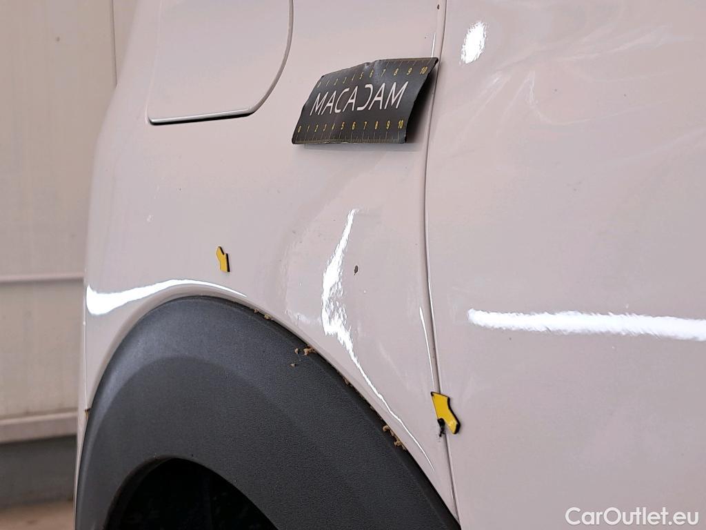  Peugeot  3008  Allure Pack 1.5 HDi 130CV BVA8 E6d #2