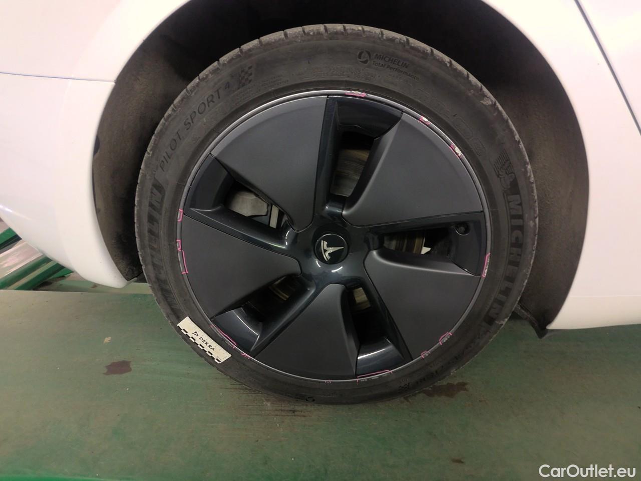  Tesla  Model 3  RWD #10