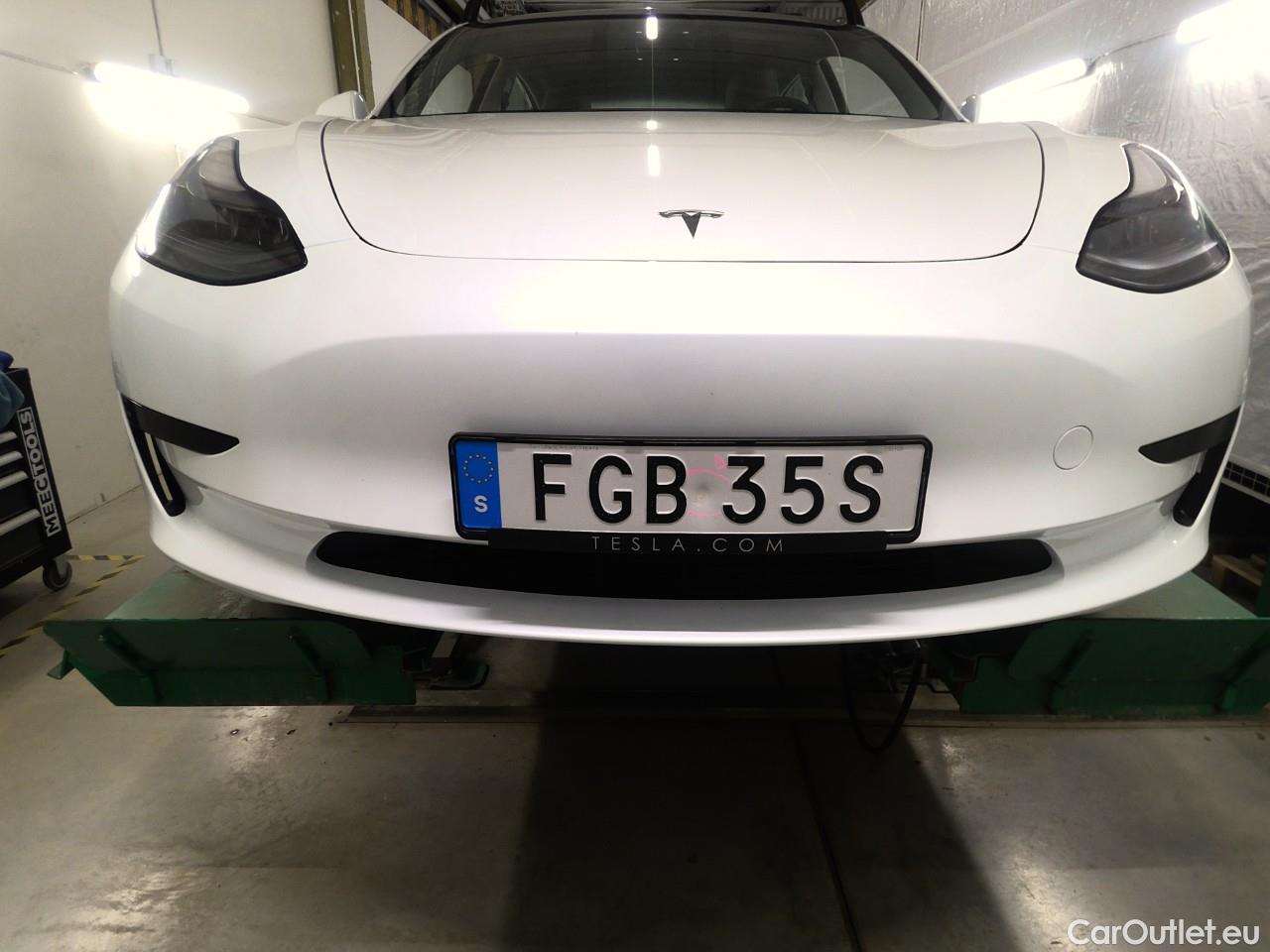  Tesla  Model 3  RWD #1