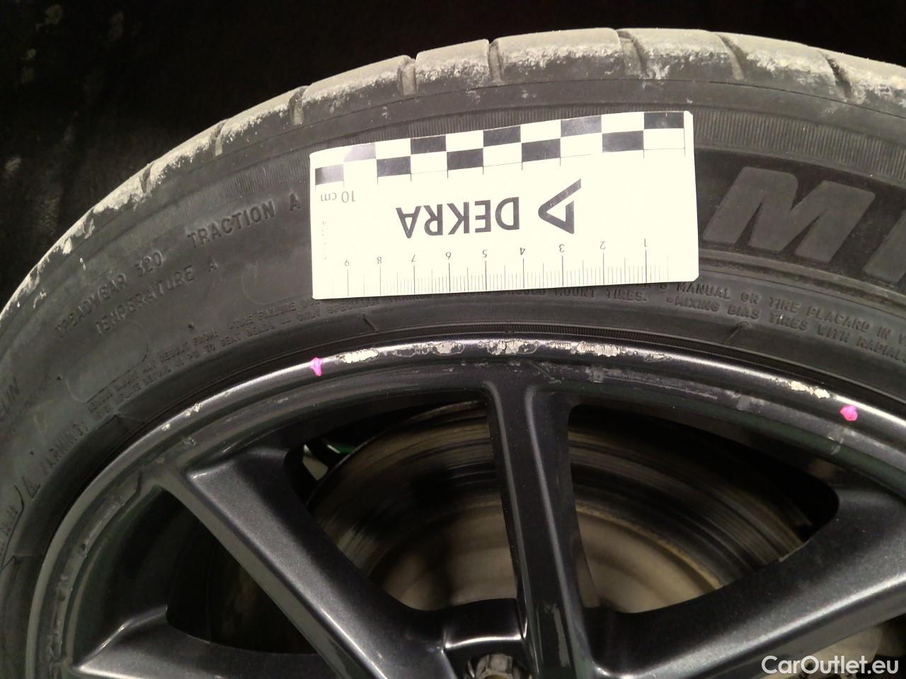  Tesla  Model 3  75kWh Long-Range #13