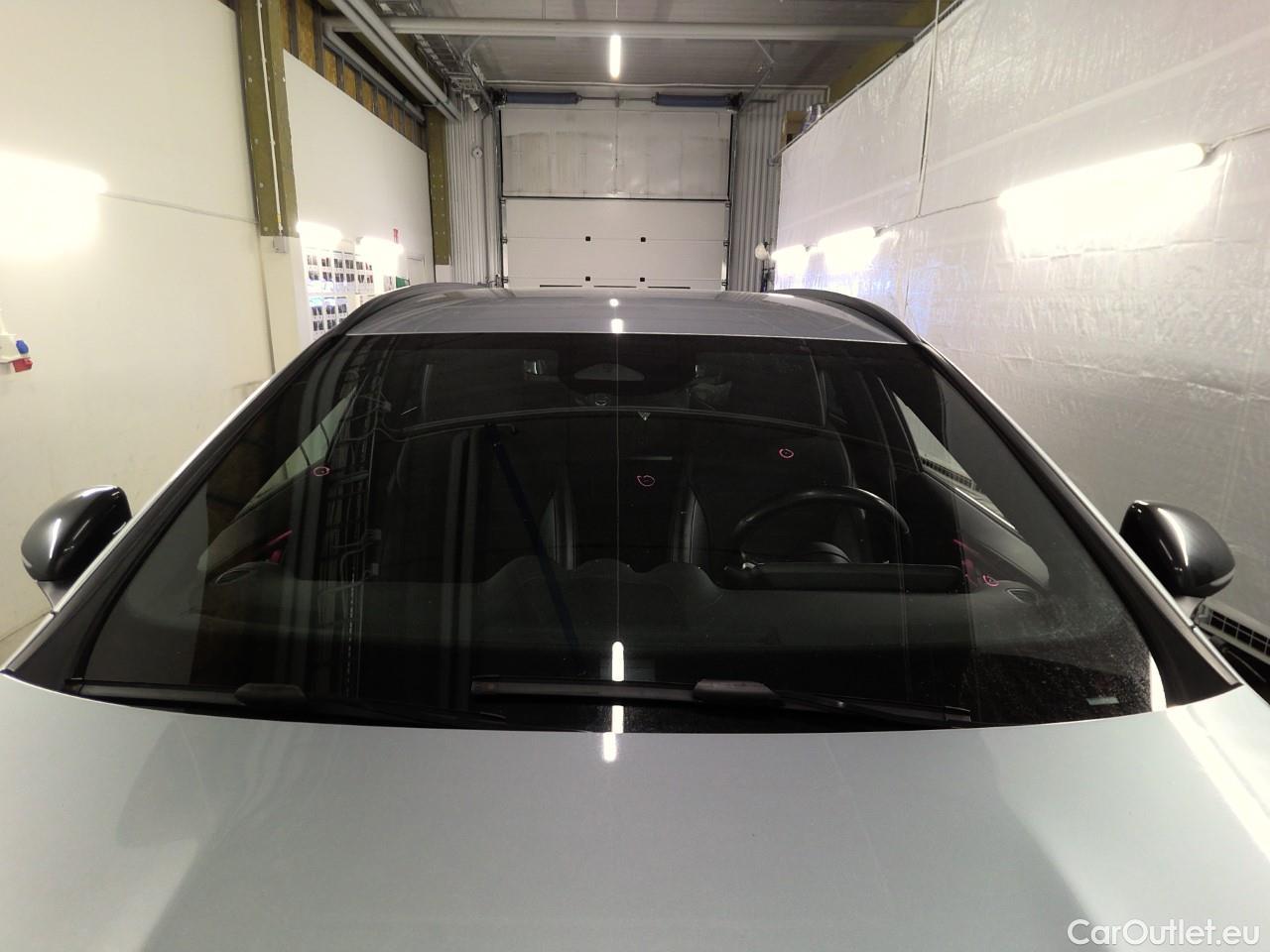  Mercedes  C-Klasse C 300e T Aut #22