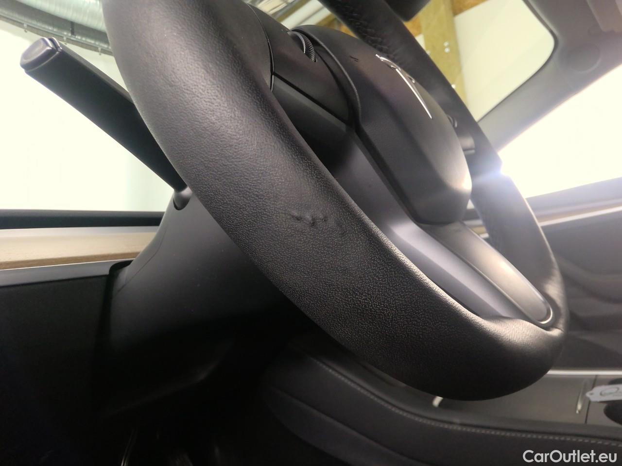  Tesla  Model 3  RWD #16