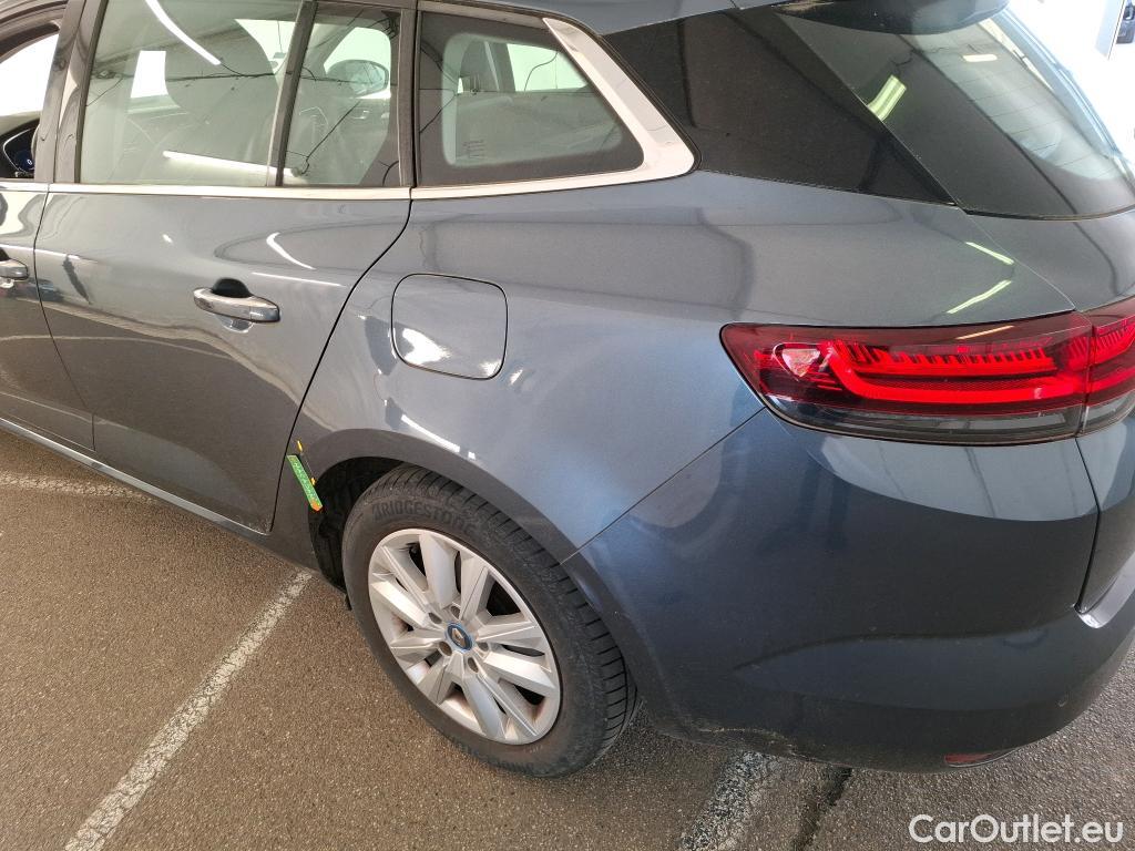  Renault  Megane RENAULT Mégane Estate / 2020 / 5P / Break Business E-TECH Plug-in Hybride 160 #43