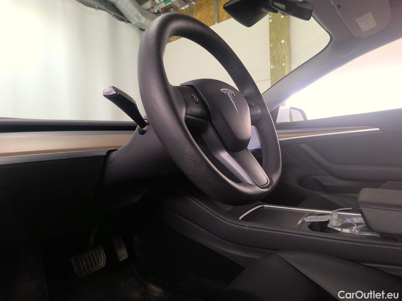  Tesla  Model 3  RWD #17