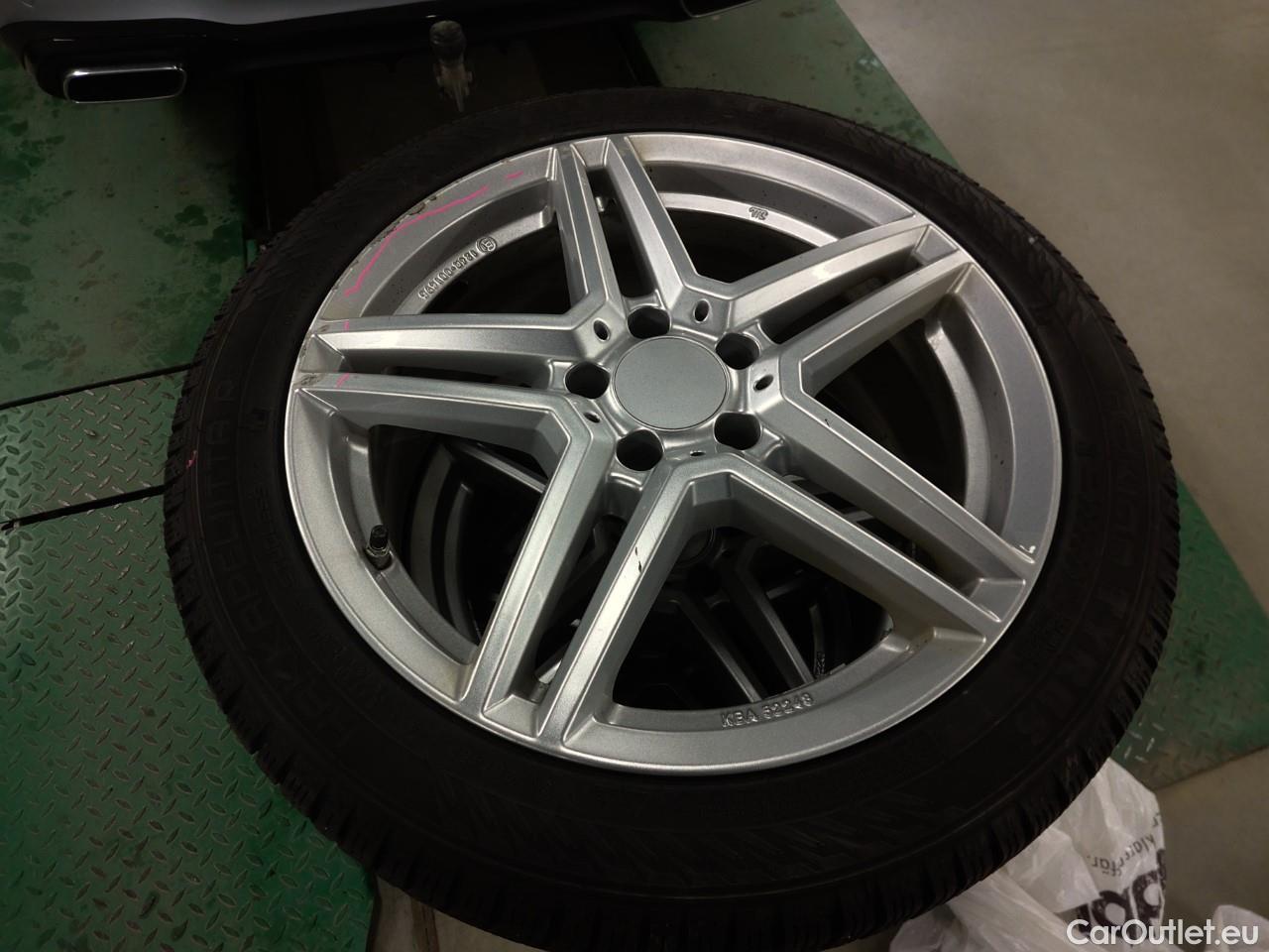  Mercedes  C-Klasse C 300e T Aut #2