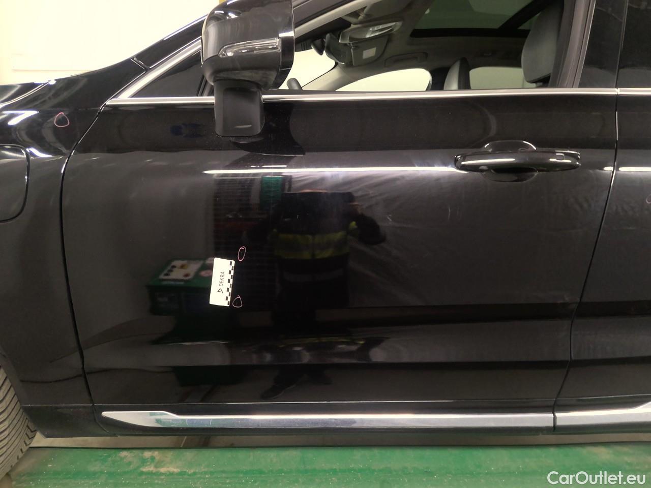  Volvo  XC60  T6 350 Co.Ed.Rec. AWD Aut #19