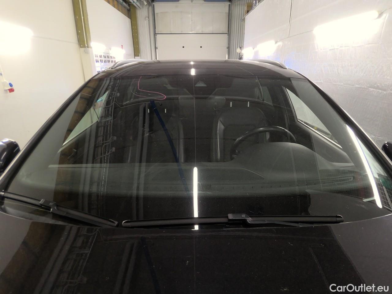  Volkswagen  Passat Pass.SC TDI 200 GT 4M Ex.E.Aut #31