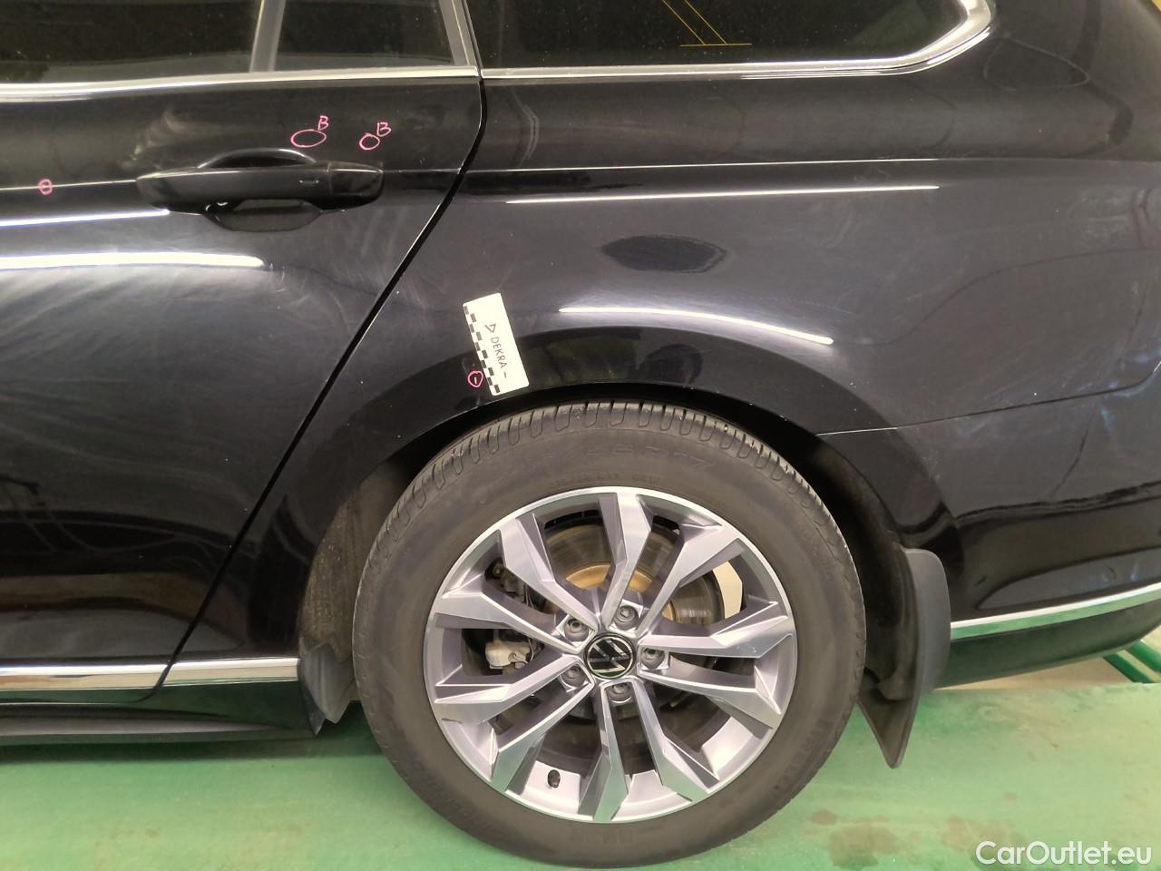  Volkswagen  Passat Pass.SC TDI 200 GT 4M Ex.E.Aut #16