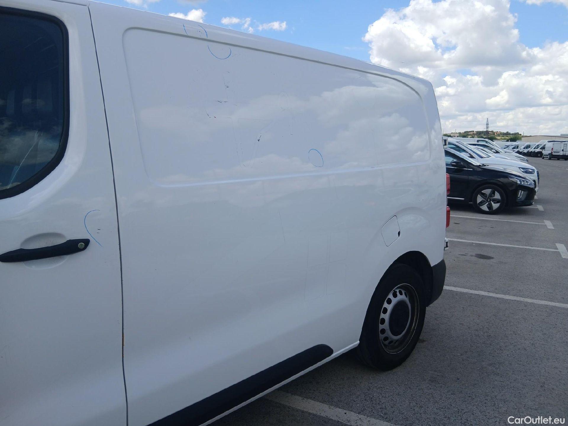  Toyota  Proace TOYOTA  / 2020 / 4P / furgón 1.5D 120CV GX 1PL 2PT L1 #18
