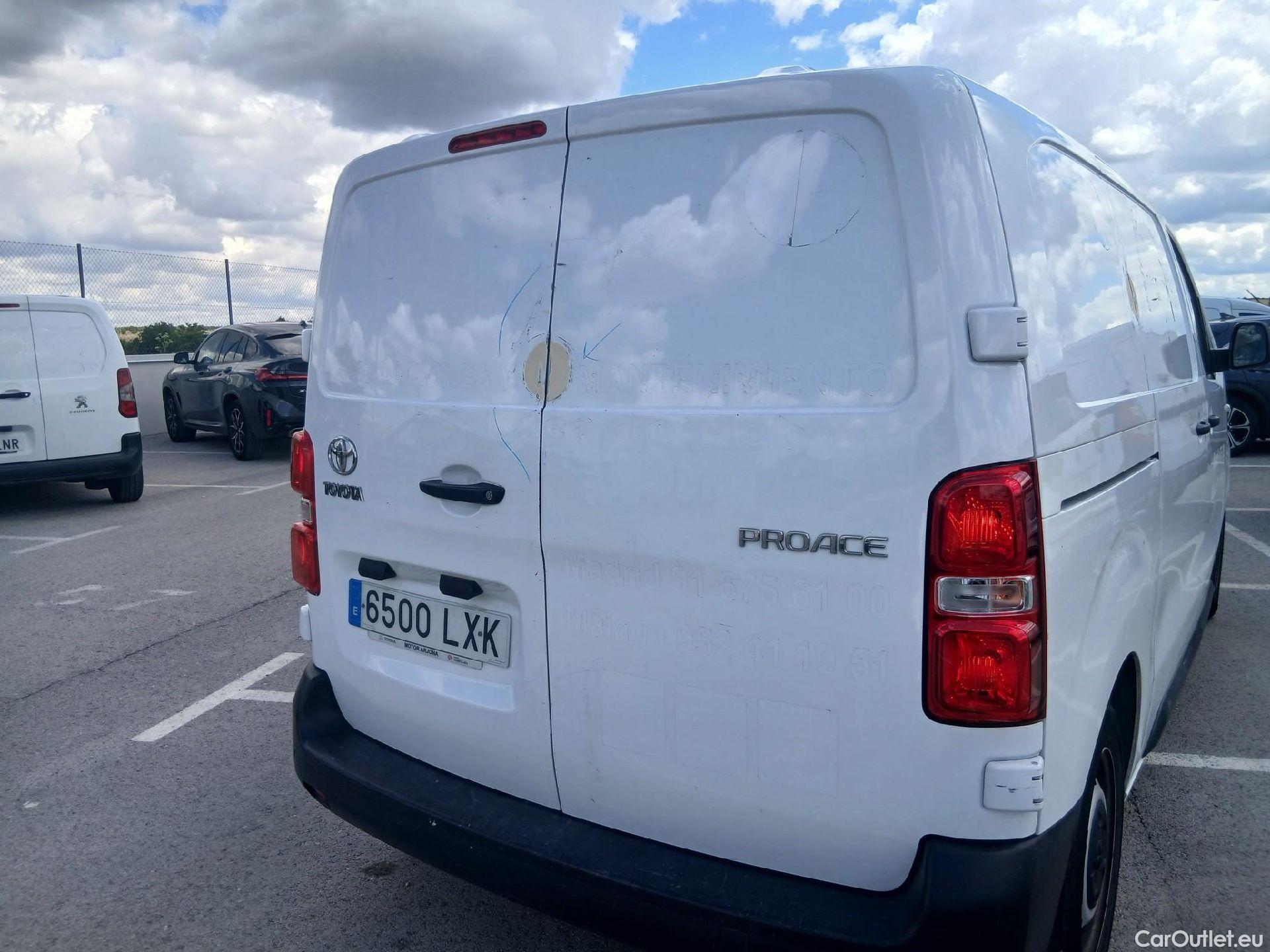  Toyota  Proace TOYOTA  / 2020 / 4P / furgón 1.5D 120CV GX 1PL 2PT L1 #31
