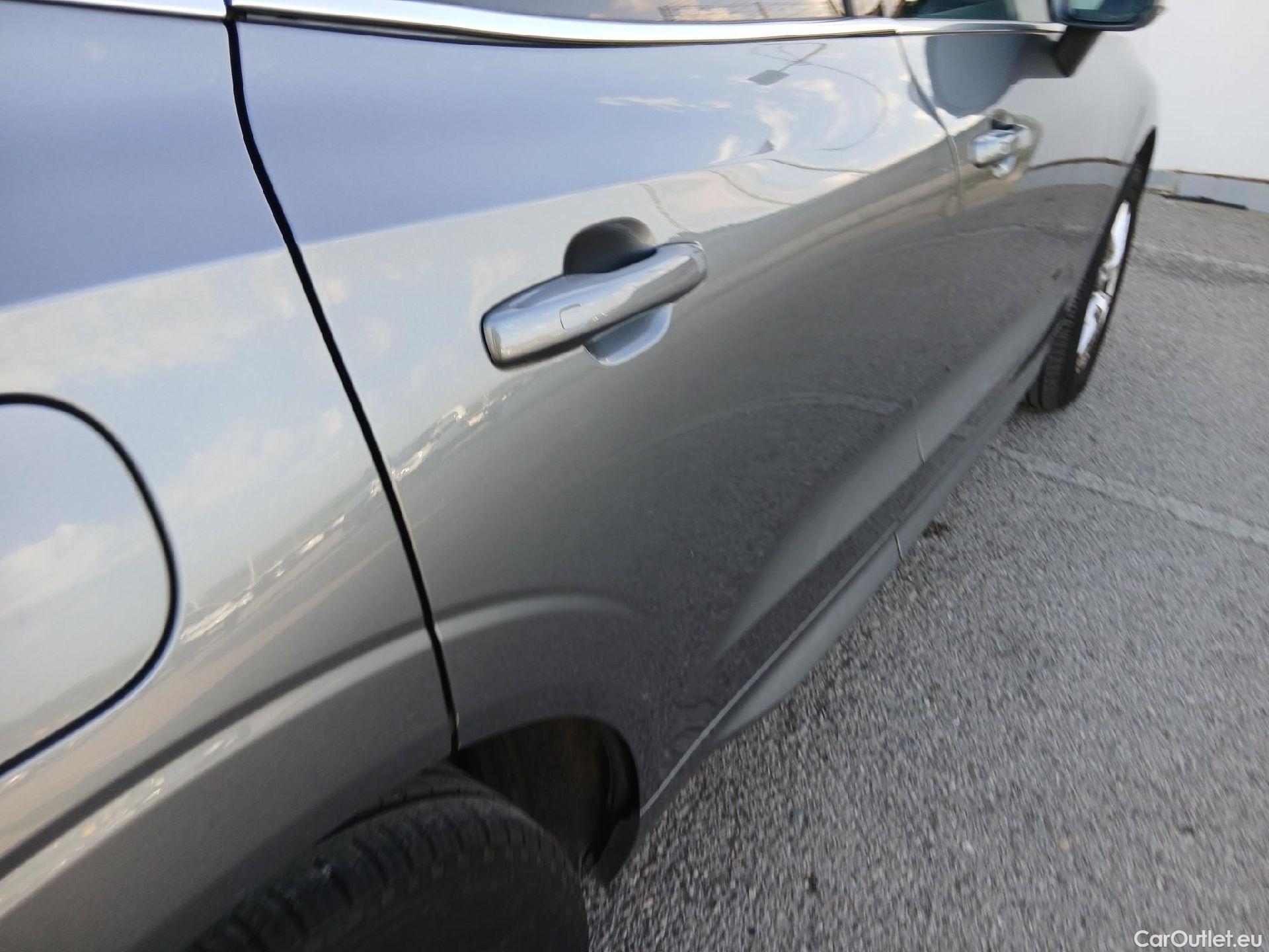  Volvo  XC60 VOLVO  / 2017 / 5P / todoterreno 2.0 D4 Business Plus Auto #22